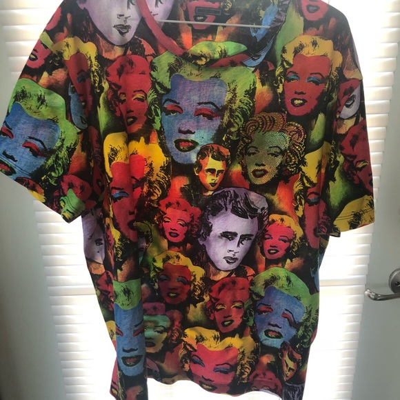 2018 Versace newest collection!!!! Worn twice!!! - Picture 3 of 3